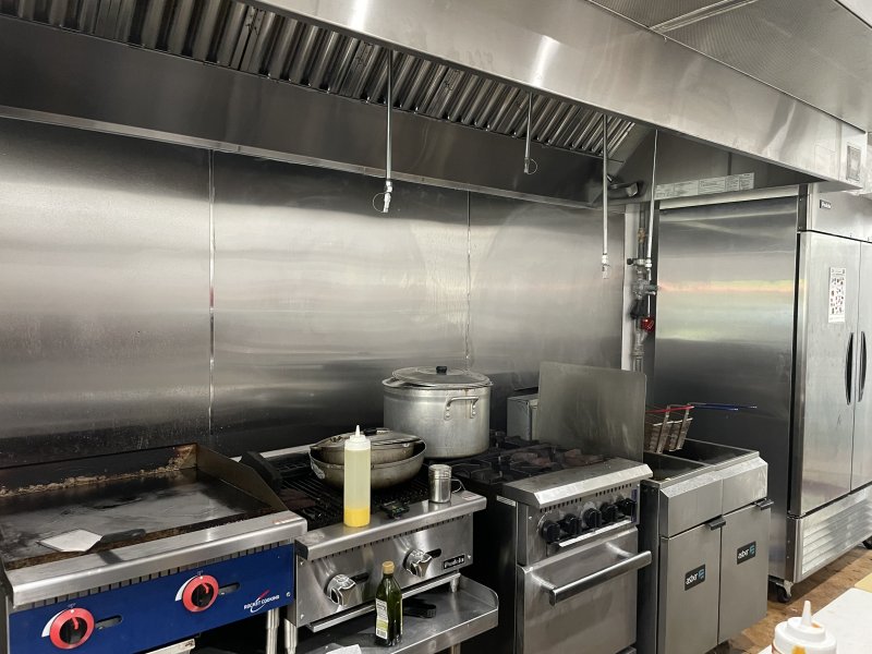 Fast Casual Restaurant for Sale in Fort Lauderdale - Bring your Concept
