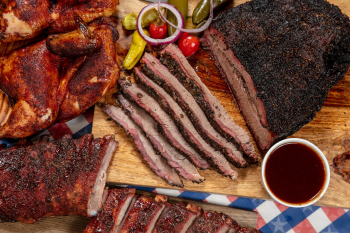 KC BBQ Restaurant for Sale with $1.4M in Sales & over $247,000 in Earnings!