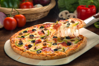 Pizza Franchise for Sale in Plant City Florida Earning Nearly Six Figures