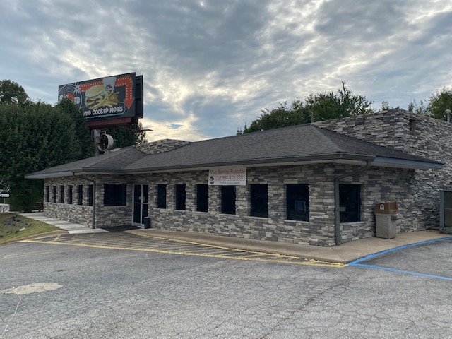 Free-Standing Turn-Key Restaurant for Sale in a High-Traffic Area!